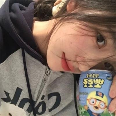 我和校花的自我救赎